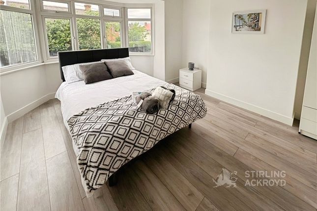Room 5, 4, Burgoyne Road, Surrey photo 5