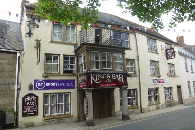 Thumbnail Pub/bar for sale in Kings Arms Hotel 3 Broad Street, Penryn, Cornwall