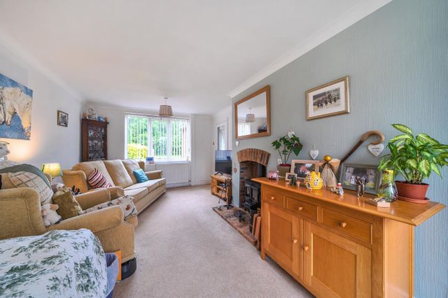 3, Field Lane Cottages, Thorpe Willoughby photo 4