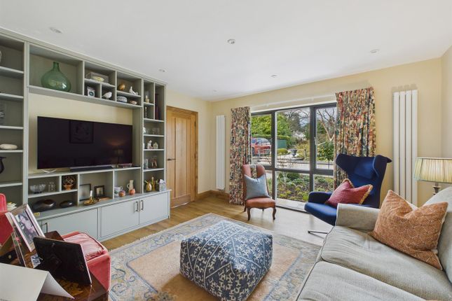 3, St. James Drive, Great Malvern photo 2