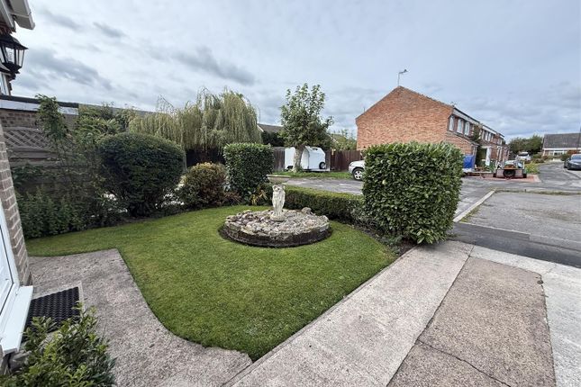 10, Windmill View, Heage photo 3