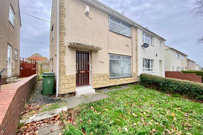 Thumbnail Semi-detached house to rent in Redemarsh, Leam Lane, Gateshead