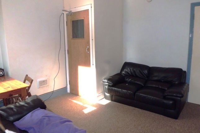 30, Dawlish Road, Birmingham photo 3