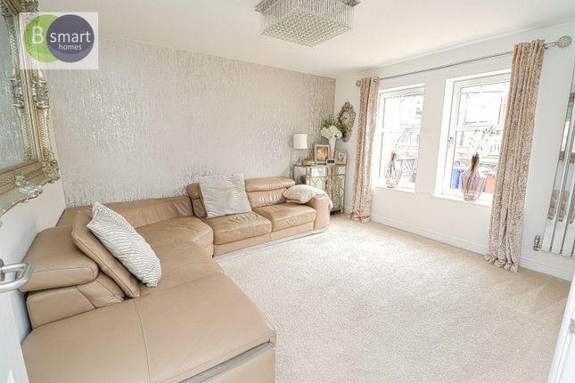 14, Willow Lane, Rotherham photo 2