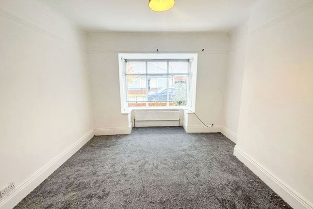 Bungalow to rent in Derby Crescent, Hebburn