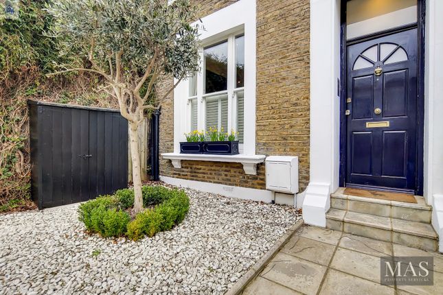 Thumbnail Terraced house to rent in Britannia Road, Fulham