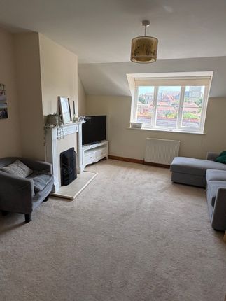 11, Motcombe Lane, Eastbourne photo 2
