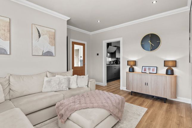 1 Glebe Crescent, Alva photo 4