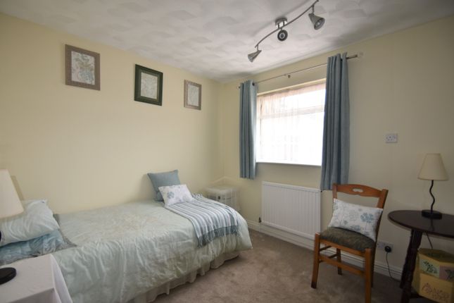 Semi-detached house to rent in Lidiard Gardens, Southsea, Hampshire