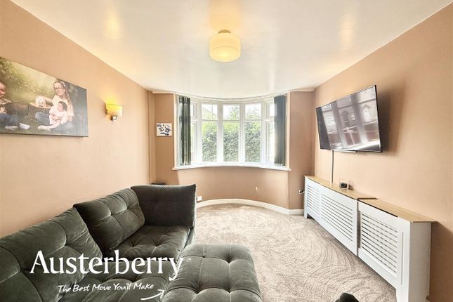 136, Whieldon Road, Stoke-On-Trent photo 2