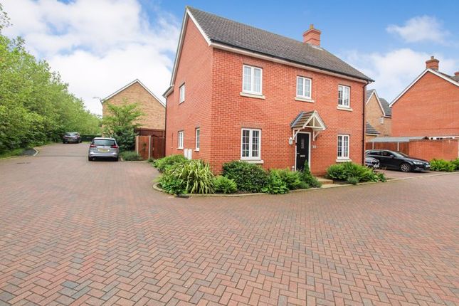 Thumbnail Detached house for sale in Curran Chase, New Cardington