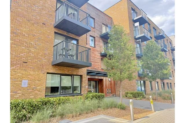 2-bed flat on 10 Endeavour House, Ashton Reach, London, £545,000