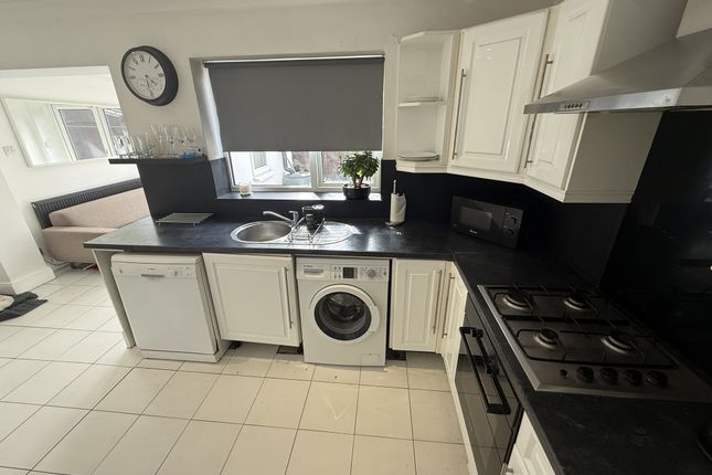 34 Longmarsh View, Sutton At Hone, DARTFORD photo 5