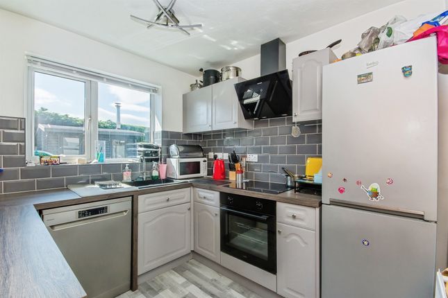 19, Reams Close, Boston photo 2