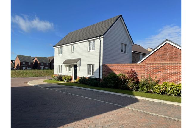 Thumbnail Detached house for sale in Craigmore Close, Bourne
