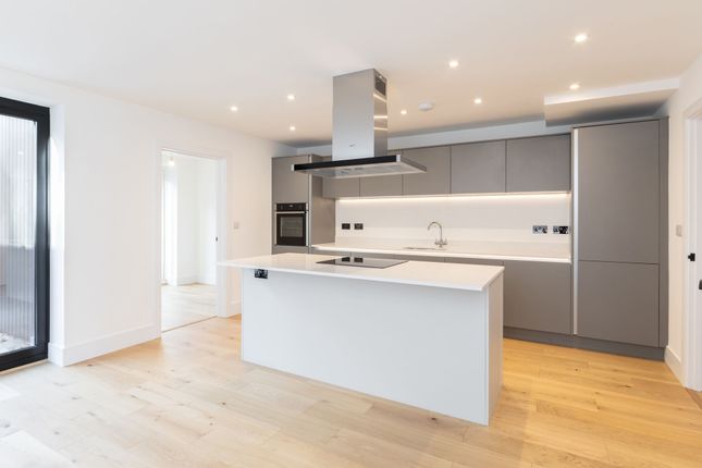 19 Park Lane, Stokenchurch photo 2