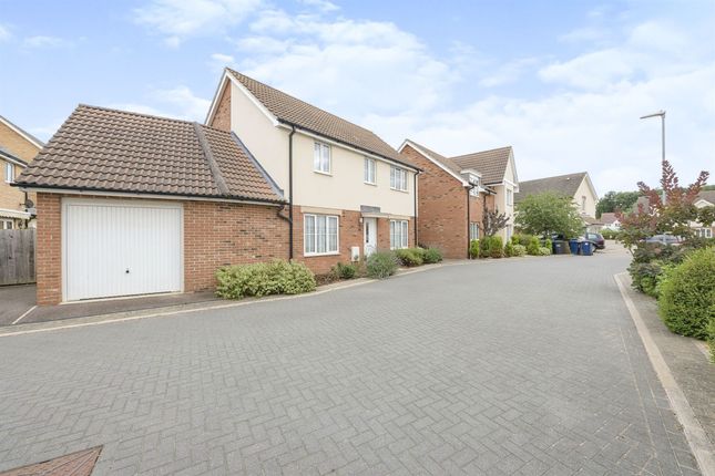 Thumbnail Detached house for sale in Bargroves Avenue, St. Neots