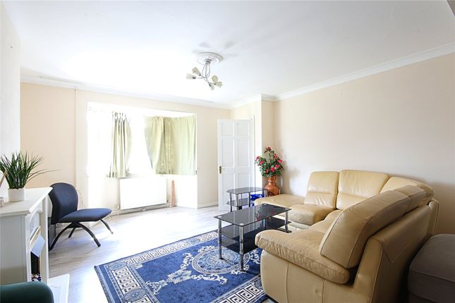 179, Stoneleigh Avenue, Enfield photo 4