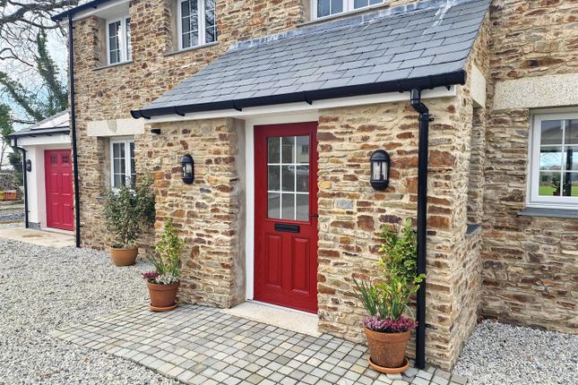 Detached house to rent in Trafalgar Close, Lewdown, Devon