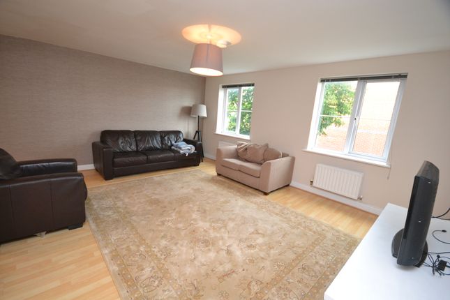 Town house to rent in Slack Lane, Derby