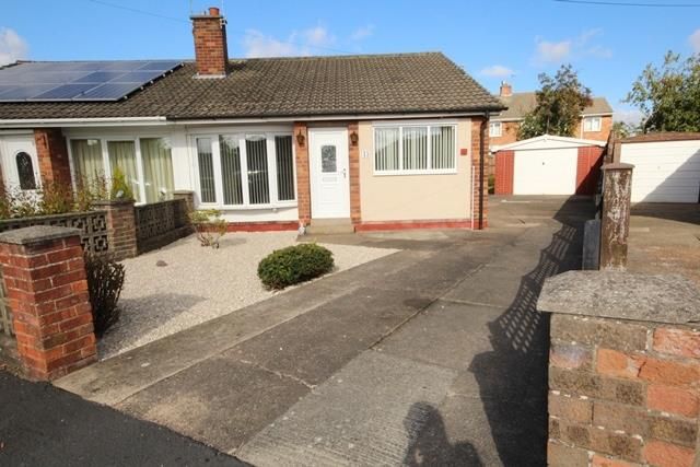 Thumbnail Bungalow to rent in Westbourne Grove, Selby