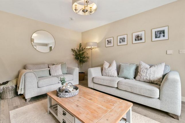 4, Patterton Range Street, Glasgow photo 4