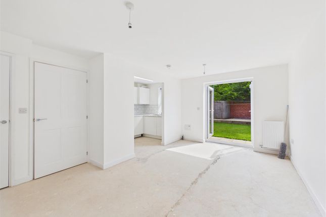 4, Field View Drive, Hessle photo 4