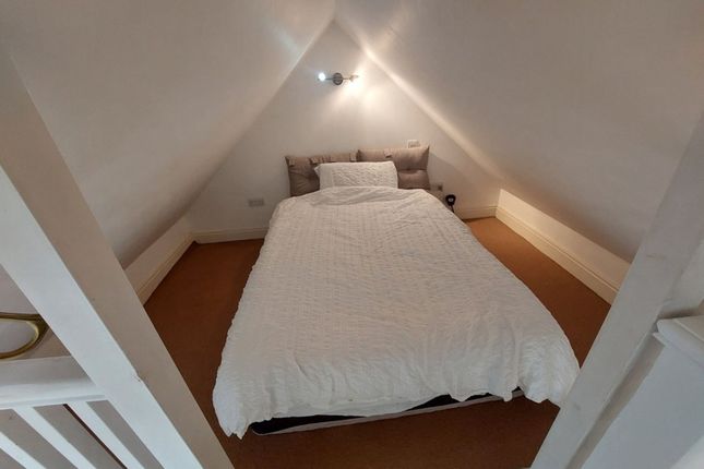Flat 3, 49 Epsom Road, Croydon photo 4