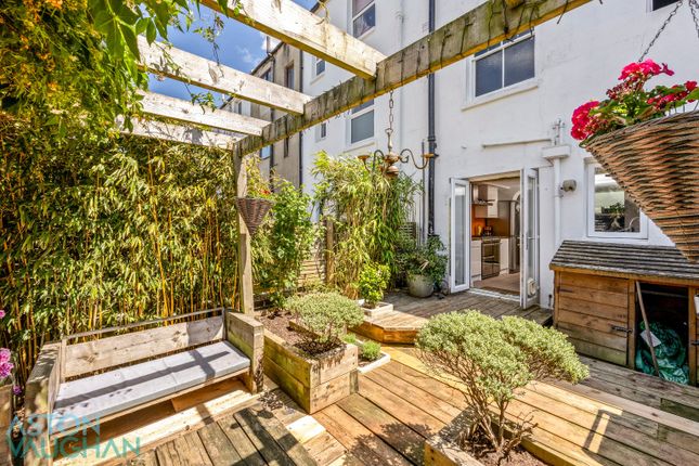 64 Washington Street, Brighton, East Sussex photo 3