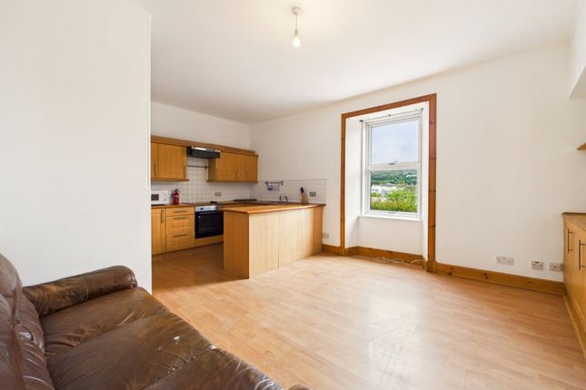 Flat 2, 1, Glenshellach Terrace, Oban photo 4