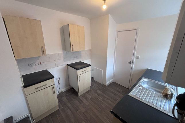 17, Saltwell Street, Gateshead photo 3