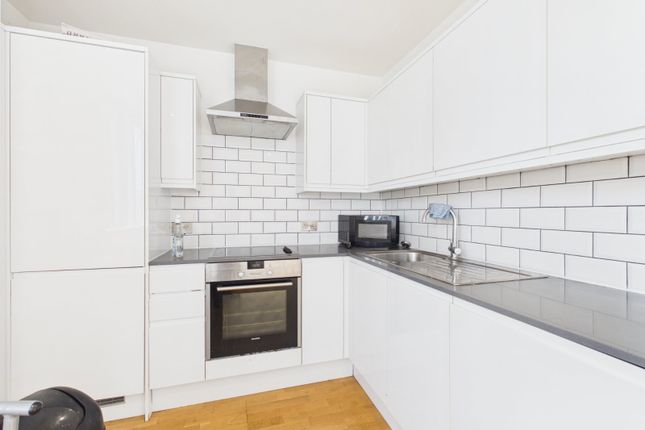 Flat 21 Mercury House, 8, Bath Road, Berkshire photo 4