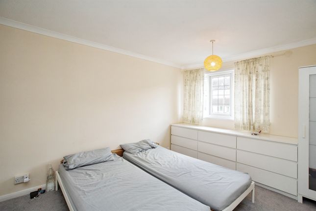 End terrace house for sale in Parkhill Road, Hemel Hempstead