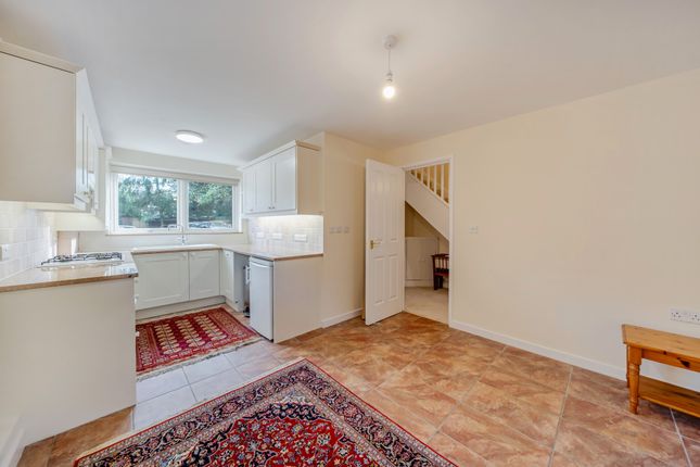 Cloverdown, Gold Hill East, Gerrards Cross photo 3