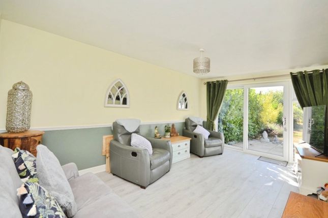 39, Ridgeway Lane, Whitchurch photo 3