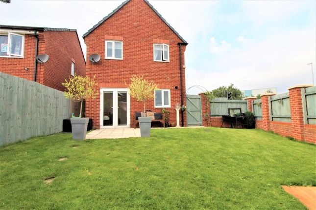 Dumers Lane, Radcliffe, Manchester M26, 3 bedroom detached ...