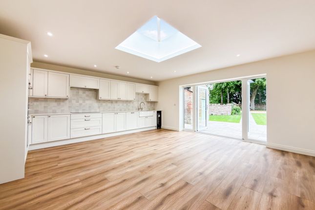 Corby Cottage, Carlisle photo 2