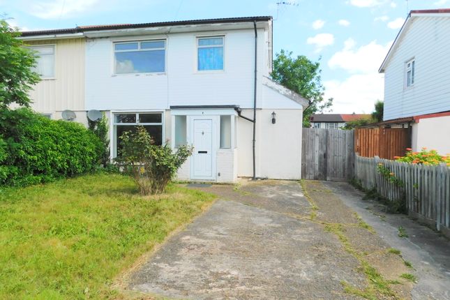 Thumbnail Property to rent in Barnlea Close, Hanworth