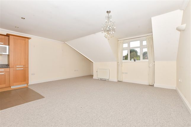 North Road, Hythe photo 4