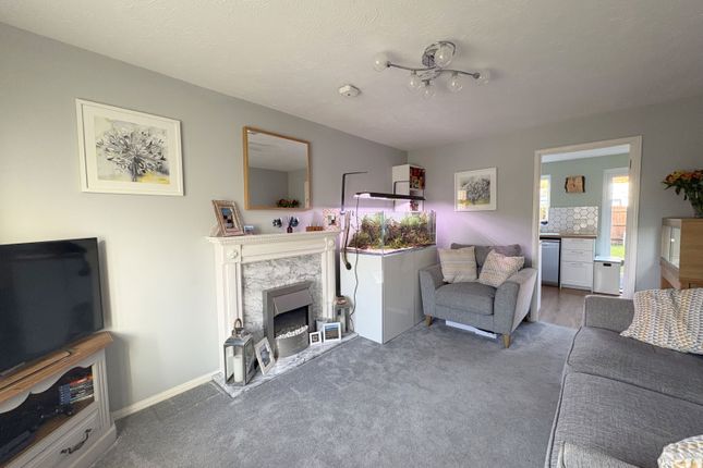 5 Gadwell Road, Walton Cardiff, Tewkesbury photo 3