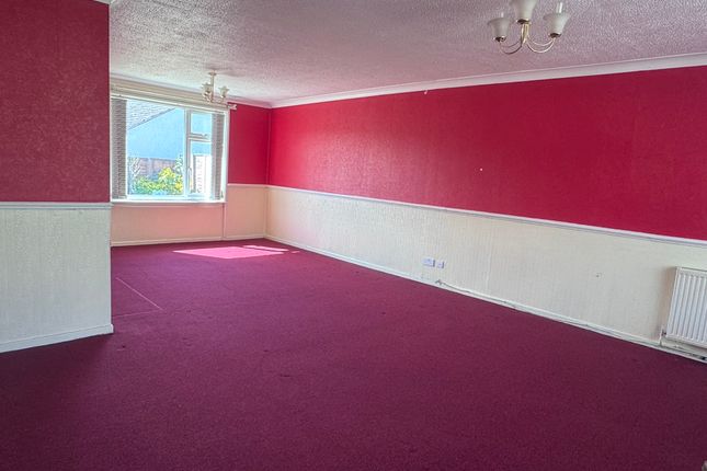 6, Rose Walk, Wicken Green Village photo 3