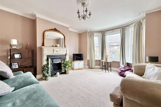 79, Hurst Road, East Sussex photo 2