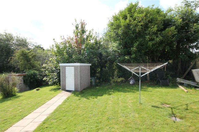 10, Sixteenth Avenue, Lower Kingswood photo 3