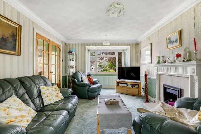 17 Pavilion Road, Nottingham photo 2