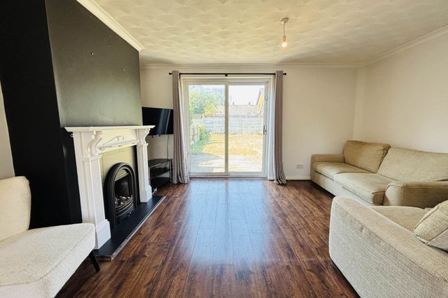 41, Ravenhead Avenue, Liverpool photo 2