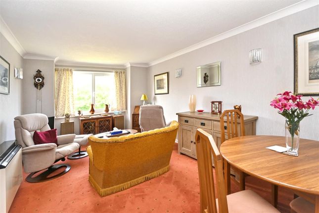 29, Homeglade House, St. Johns Road, Eastbourne photo 5
