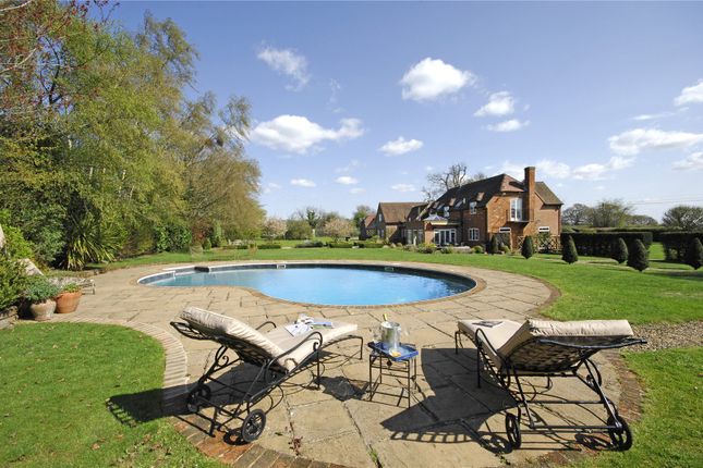 Detached house to rent in Southend, Henley-On-Thames, Oxfordshire