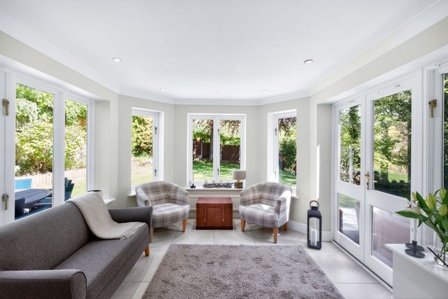 18 Woodstock Gardens, Warrington photo 4