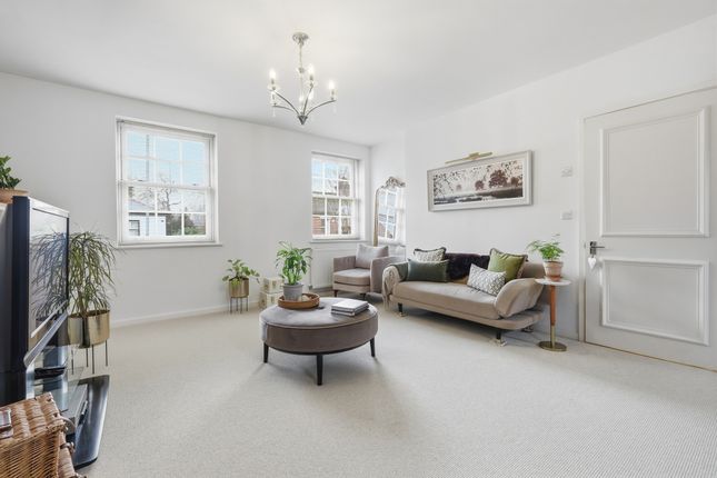 Flat 4, 42, Park Street, St. Albans photo 2