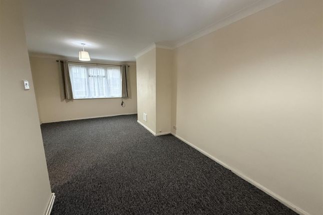 5, Fitzalan Court, Littlehampton photo 4
